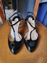 Louboutin in vernice