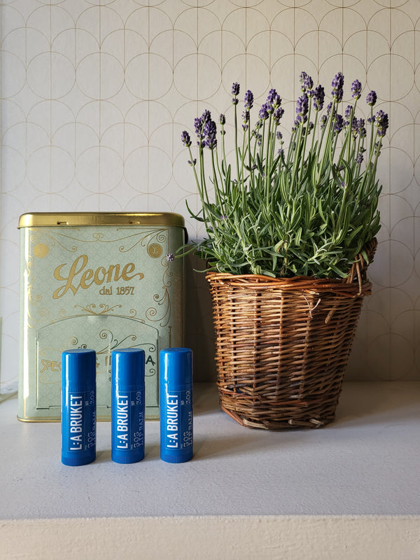 Natural lip balm