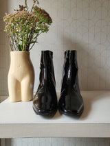 Stivaletto in vernice