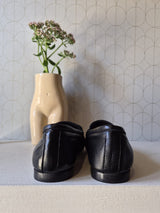 UNLINED BLACK LEATHER MOCCASIN