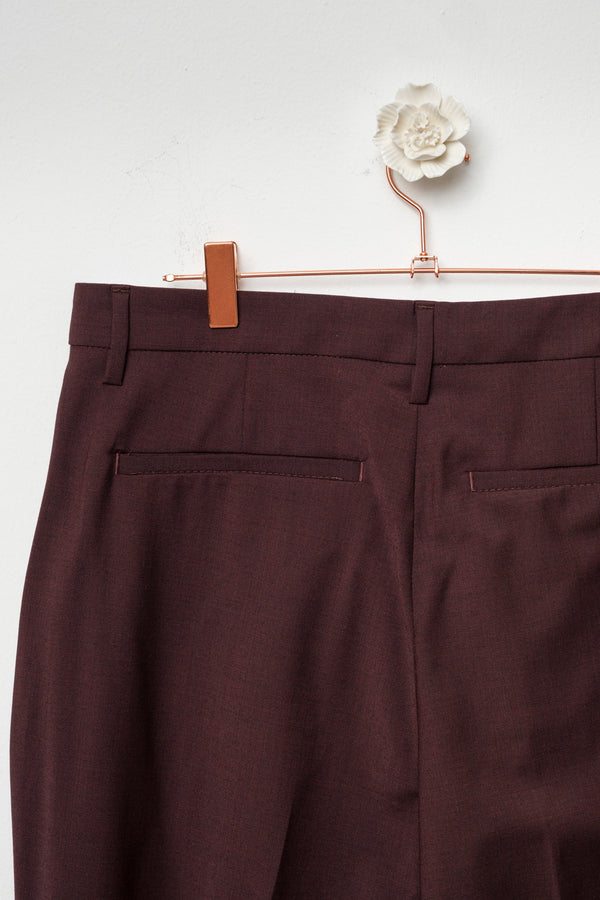 pantalone con pinces burgundy