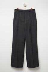 pantalone con pinces grafite