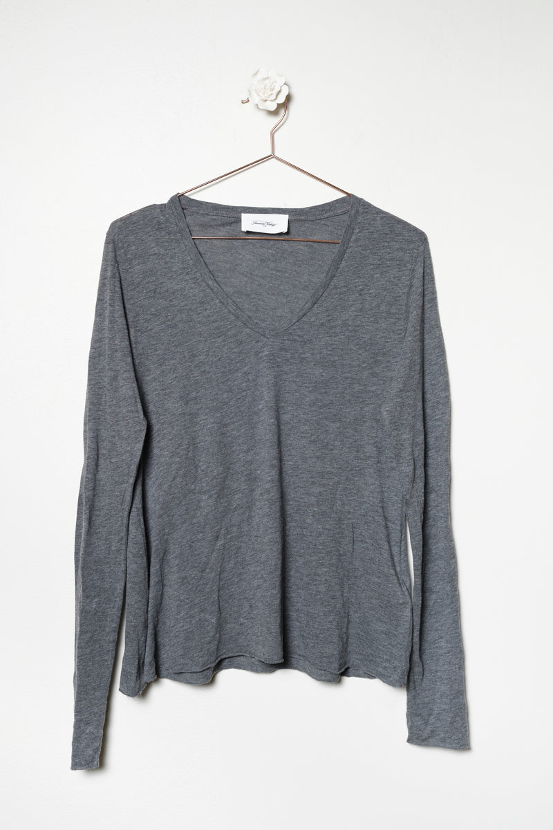 T-shirt scollo v manica lunga