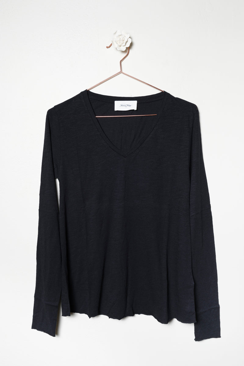 T-shirt scollo v manica lunga