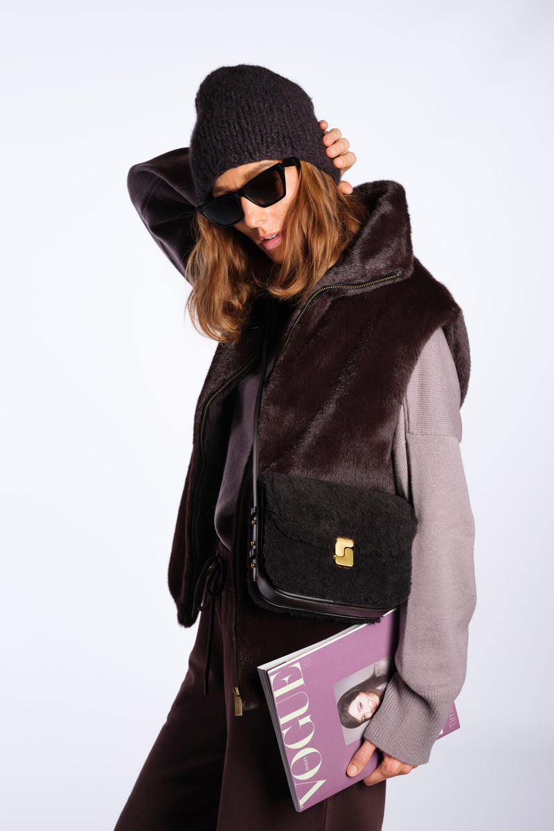 Faux fur brown gilet