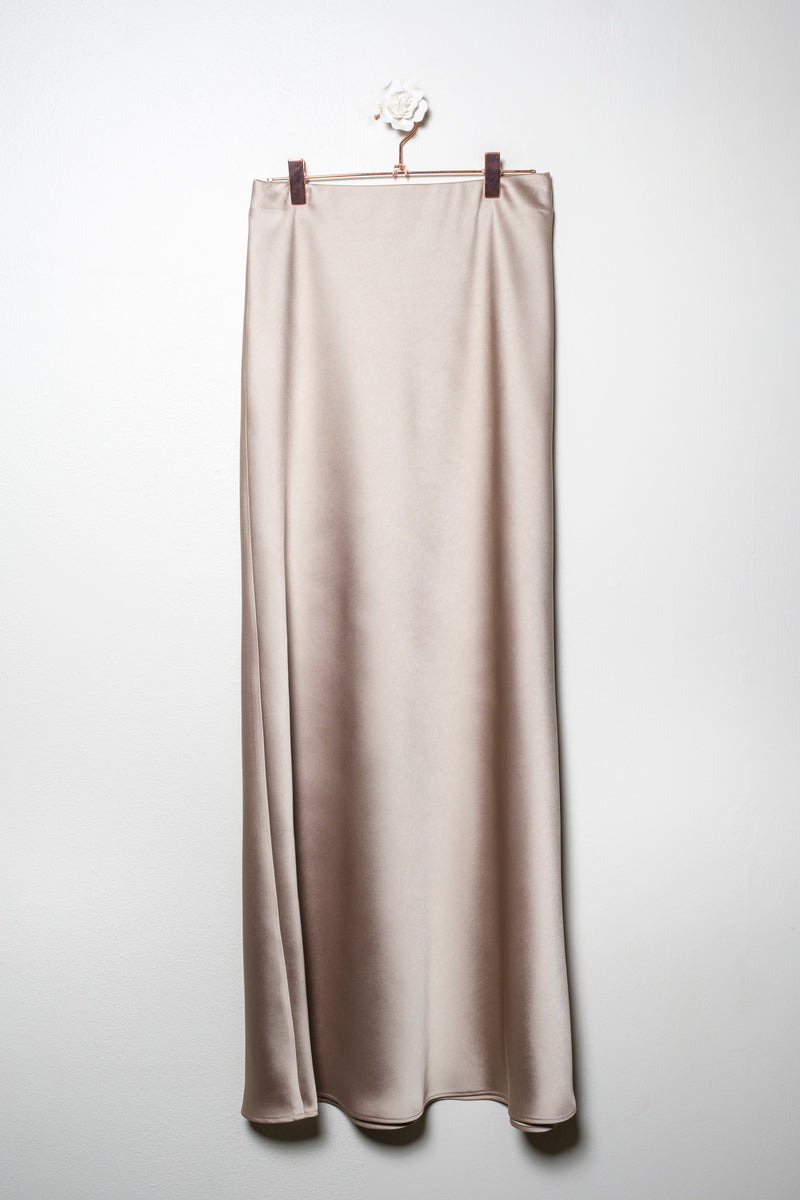 Gonna lunga champagne