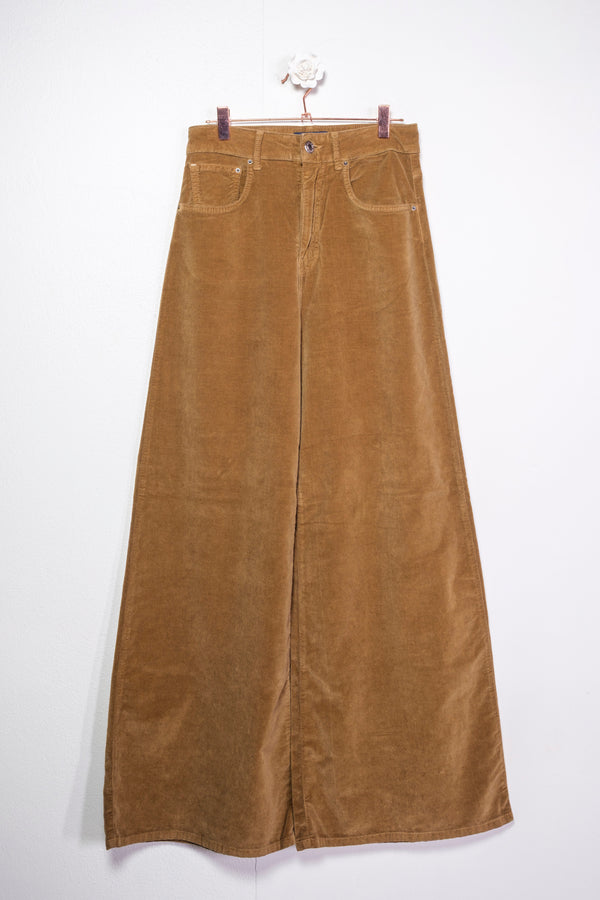 Pantalone in velluto a palazzo