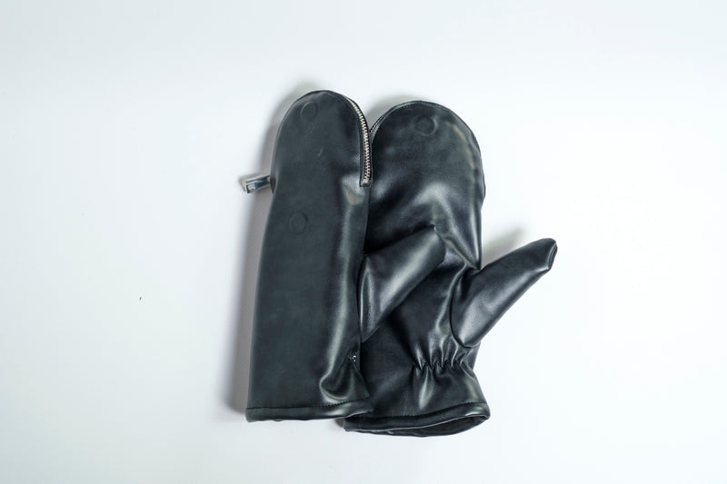 Moffola in pelle ecologica con zip