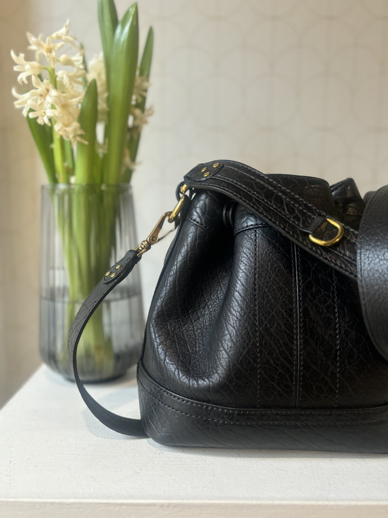 Borsa secchiello in pelle