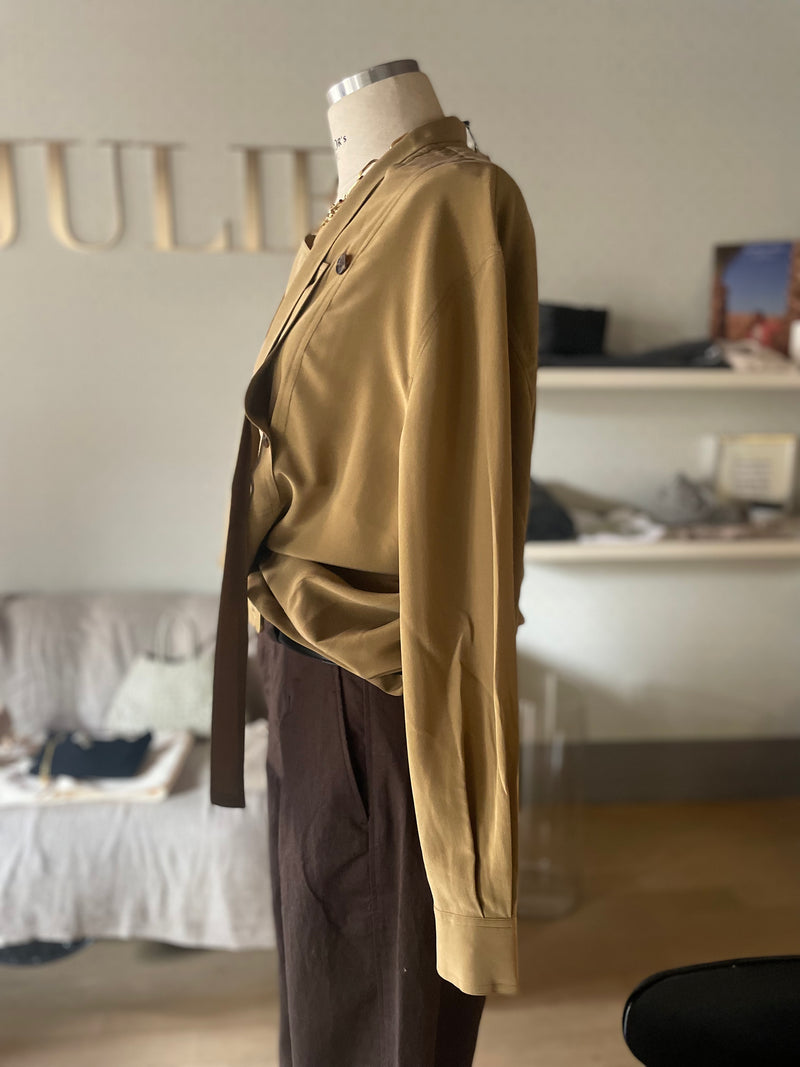 Silk shirt