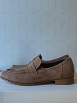 Suede moccasin