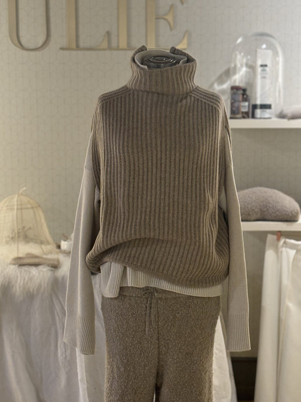 EMMY | CAPPA COLLO ALTO