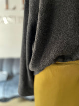 Maglia girocollo over soft cashmere