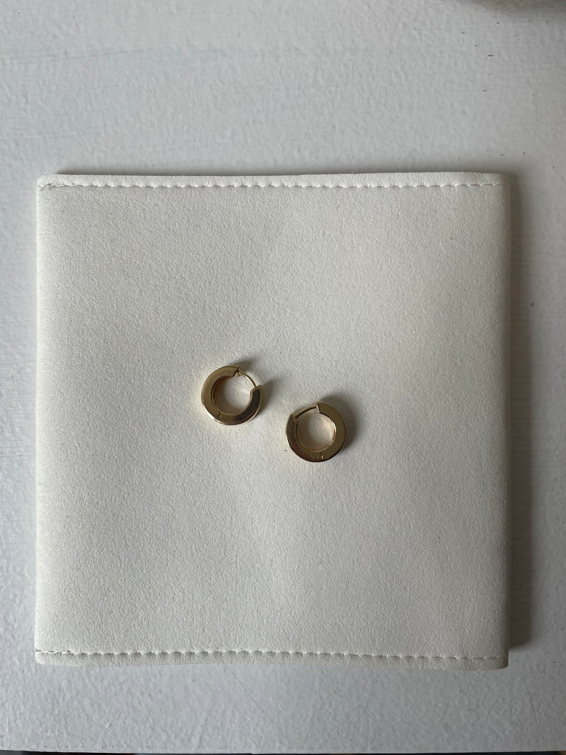 Orecchini mini cerchio