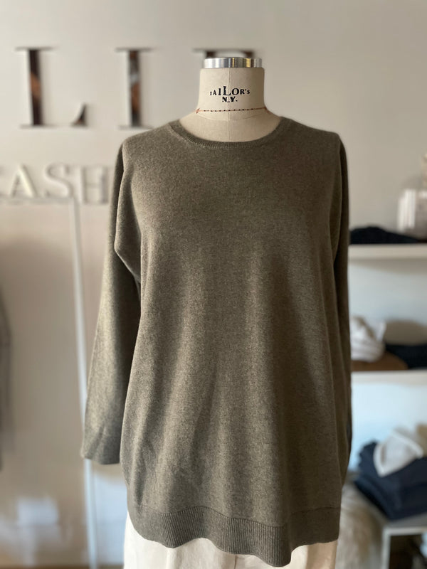 Oversize round neck cashmere 