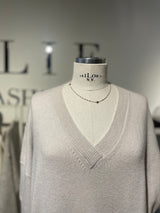 Nicole V neckline
