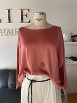 Maglia over light cashmere