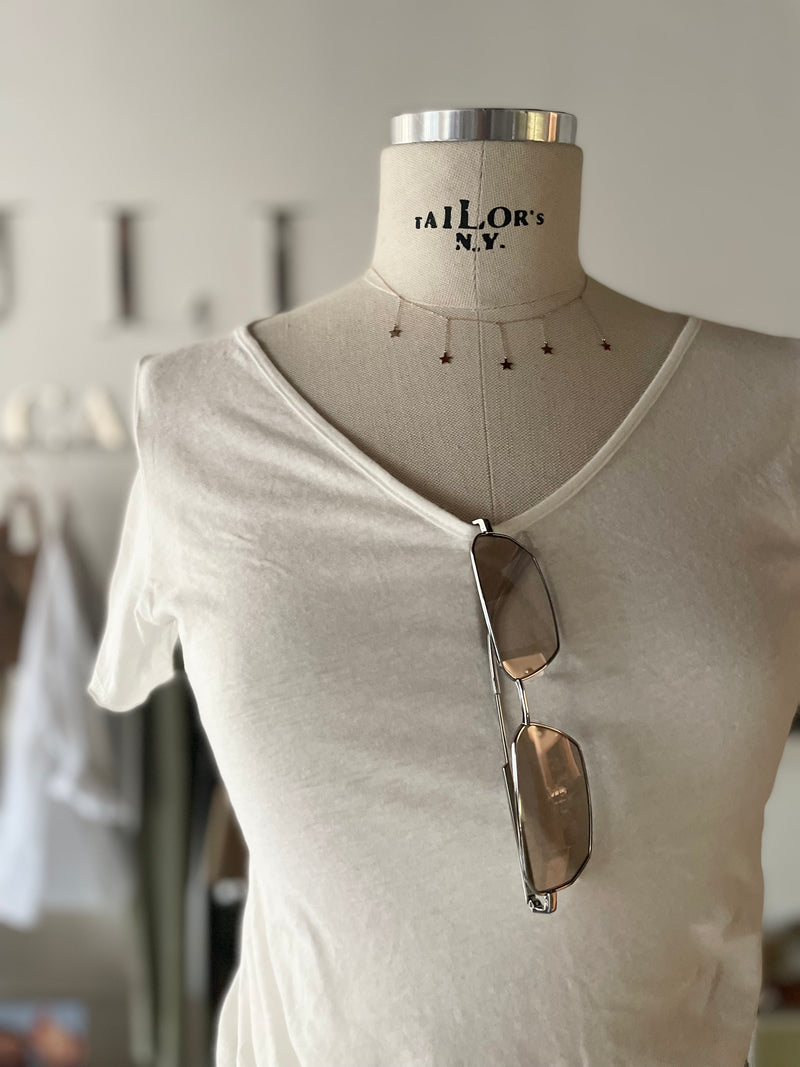 T-shirt scollo a v manica corta vestibilià regular