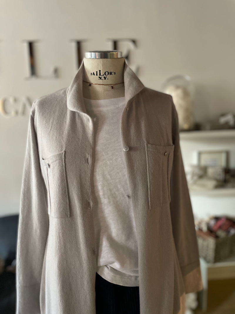 Lange Strickjacke